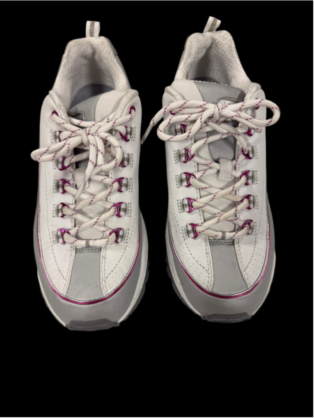 Women's Skechers Sneakers Size 9 White and Silver